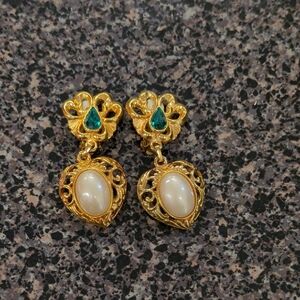 Elegant Gold and Cream Heart Earrings